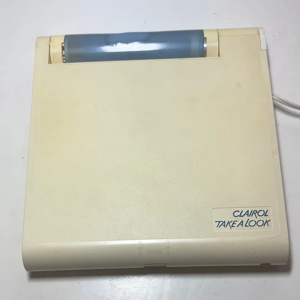 Clairol Take A Look Makeup Mirror - Vintage Portable Lghts Up